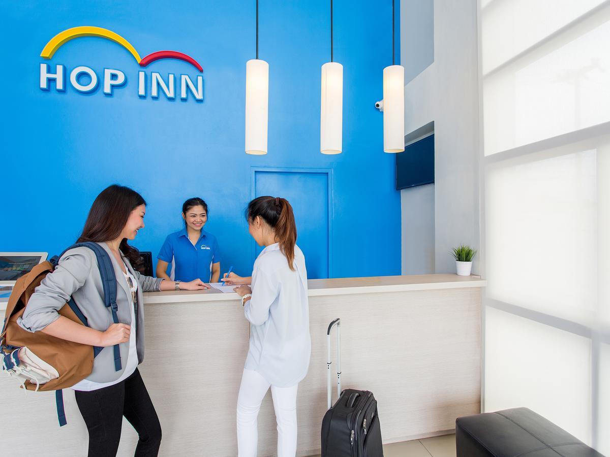 Hop Inn Phitsanulok Exteriör bild