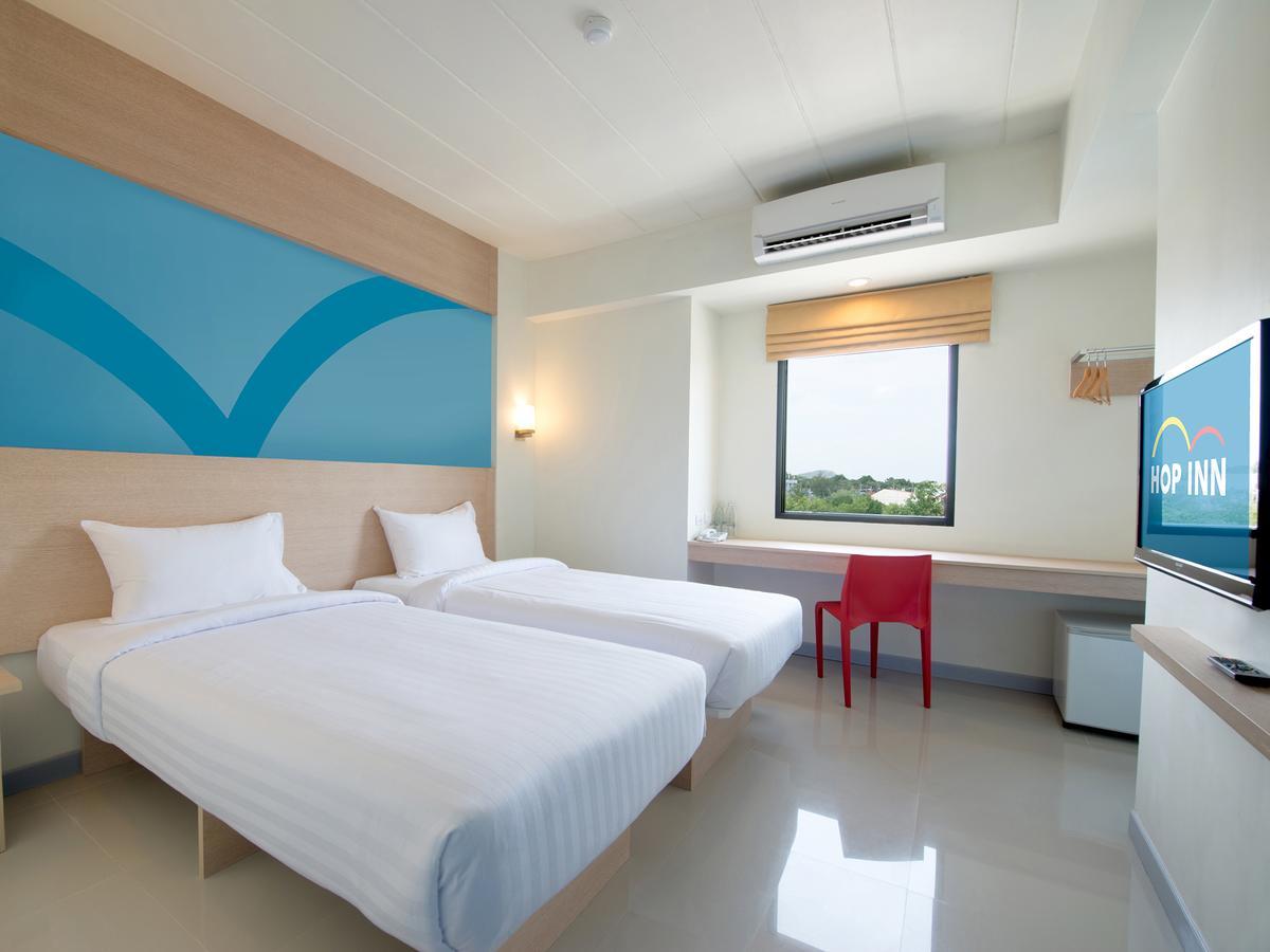Hop Inn Phitsanulok Exteriör bild