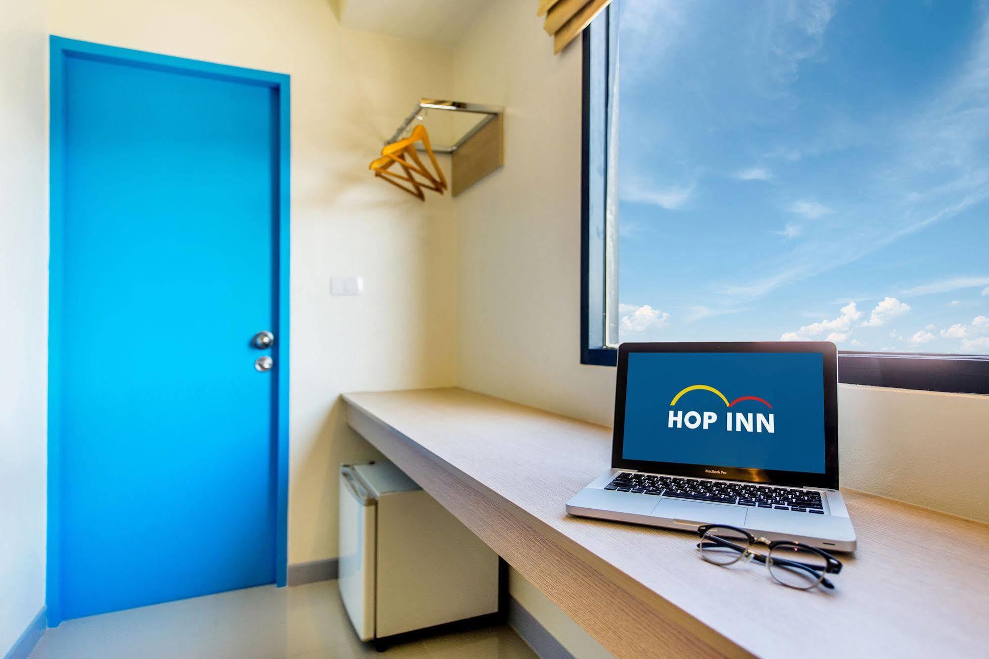 Hop Inn Phitsanulok Exteriör bild